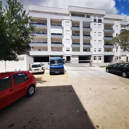 Apartment Sertini *